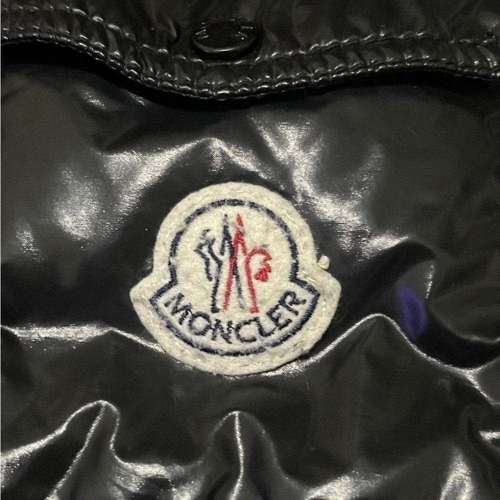 Moncler Black and Cream Puffer Jacket - Picture 7 of 11
